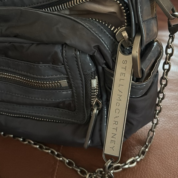 Stella McCartney LeSportsac mini grey nylon shoulder bag - Picture 3 of 8